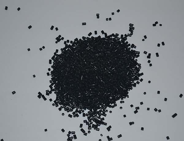 黑色母粒